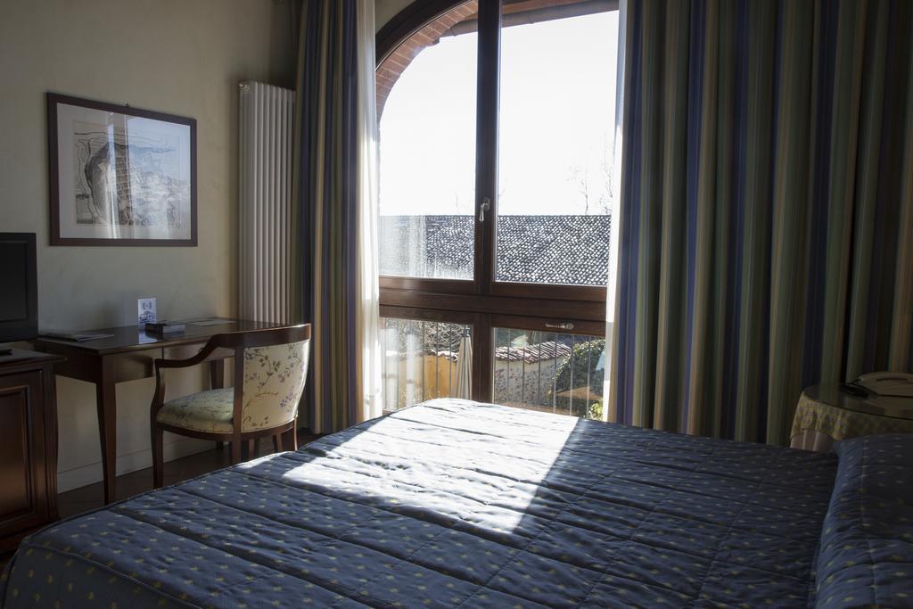 Tenuta La Cascinetta Buriasco エクステリア 写真